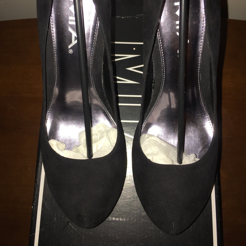 MIA Ivette Wedges - Black - WORN ONCE
